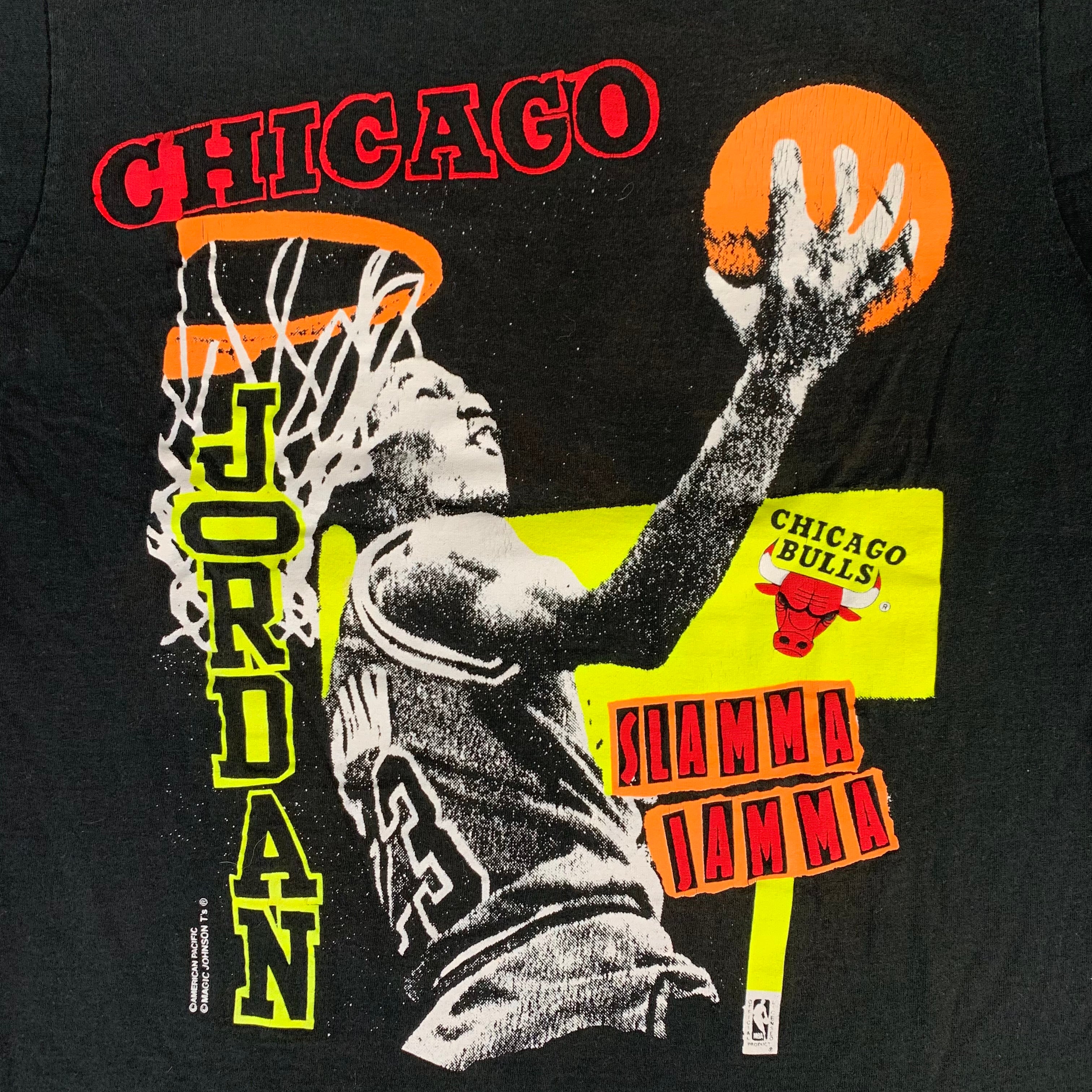 Vintage Chicago Bulls "Michael Jordan" T-Shirt - Image 2