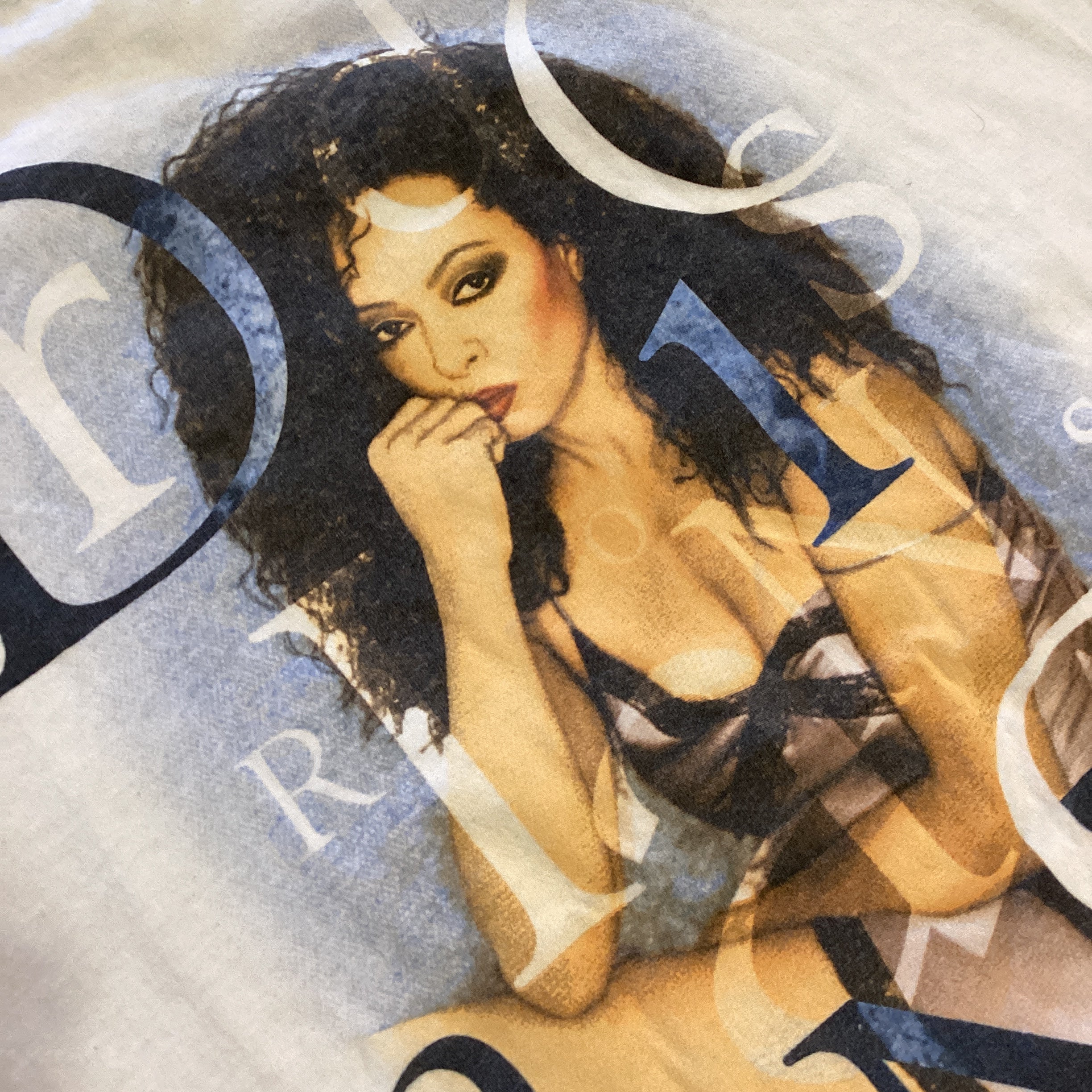Vintage Diana Ross "Voice Of Love" Europe Tour '97 T-Shirt - Image 3