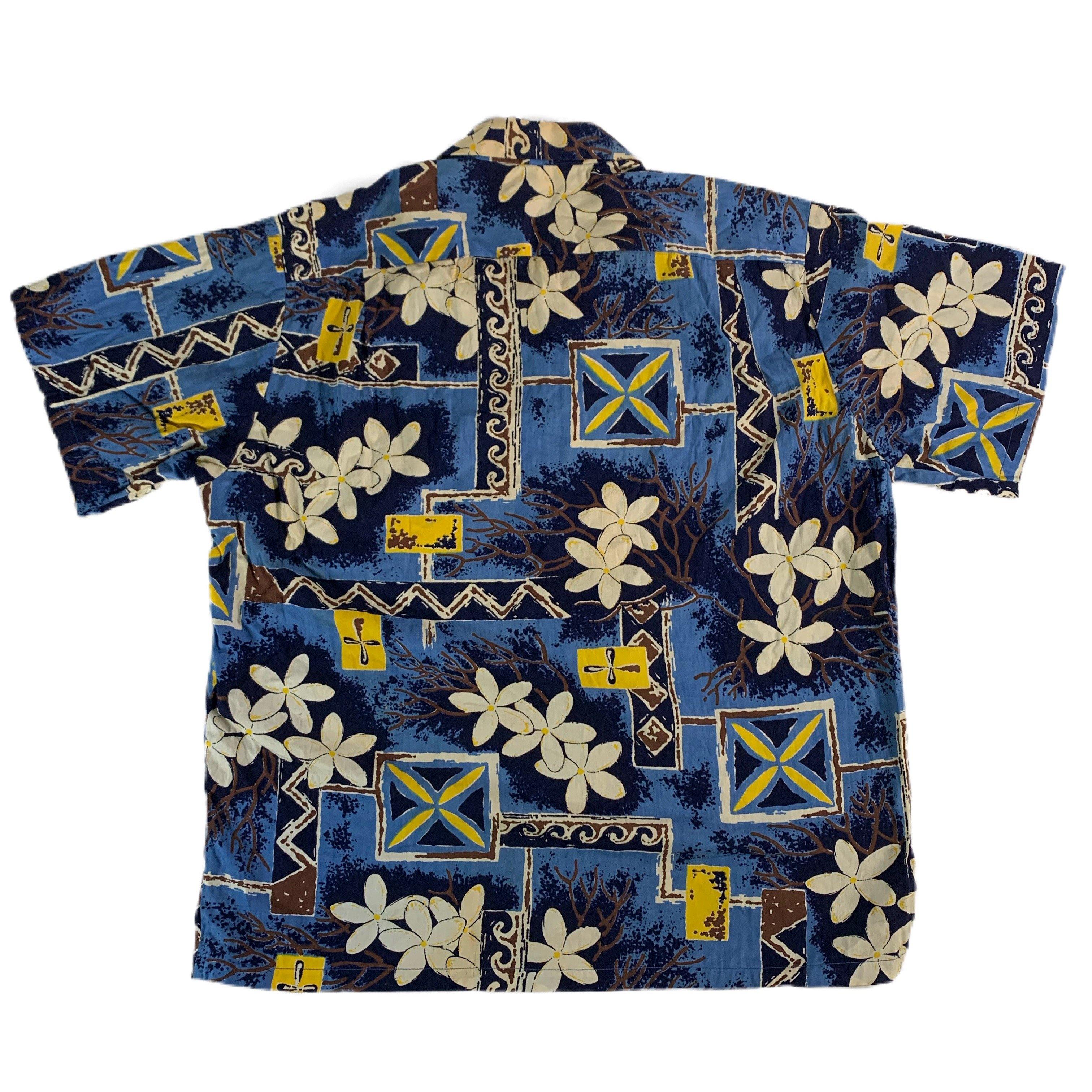 Vintage Made In Hawaii "Loop" Collar Shirt - Image 2